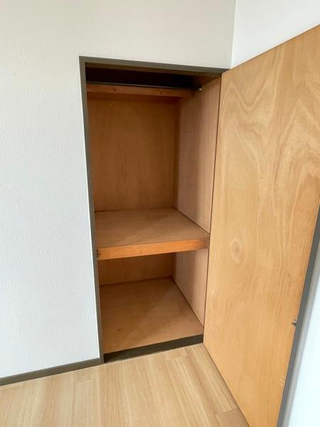 ドルフ岸里