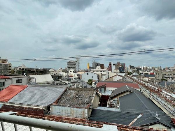 玉出プラザ