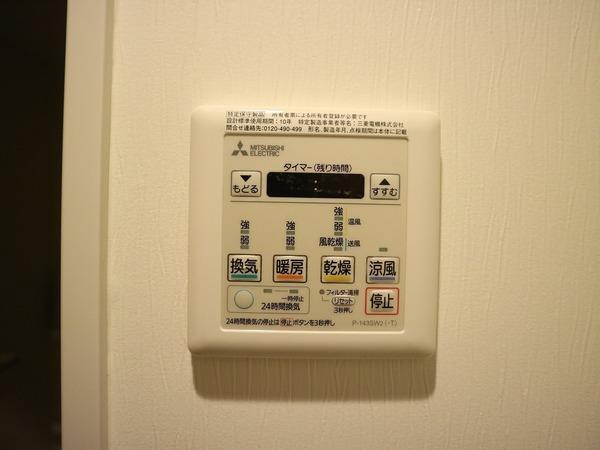 アクセルカクエイ