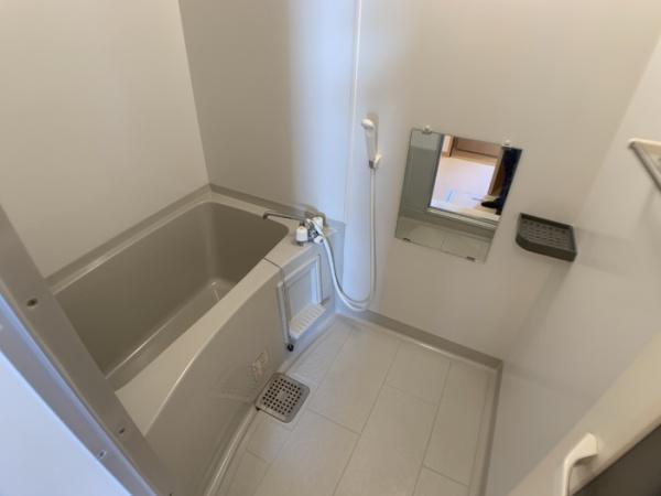 COZY岸里