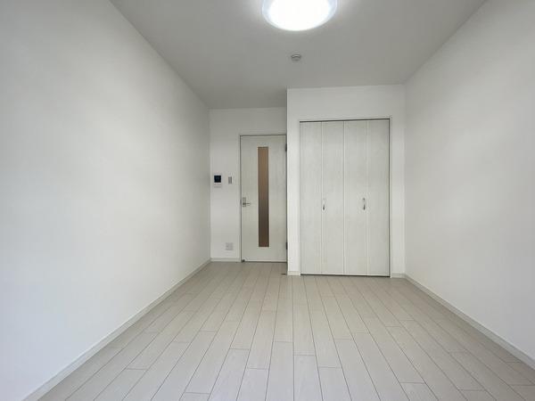 グリッター沢ノ町