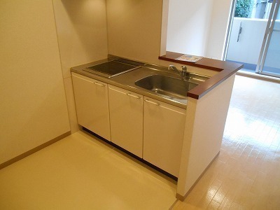 アルファ帝塚山