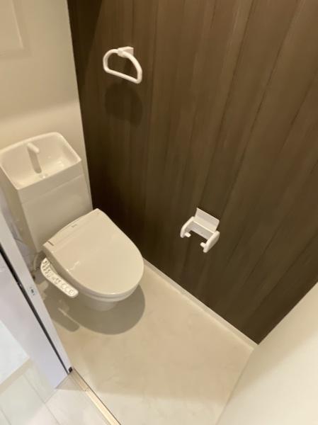 アリビオウエスト