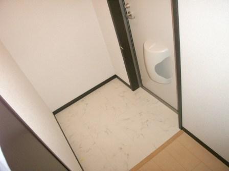 フジパレス住之江ウエスト(玄関)