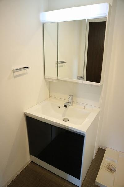 アバンサール清水丘