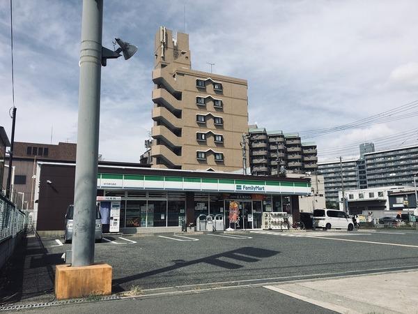 クリア・クレセント住之江(ファミリーマート)