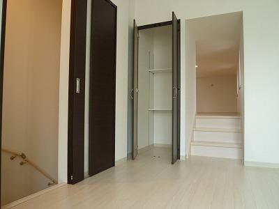 コーポエムプラス