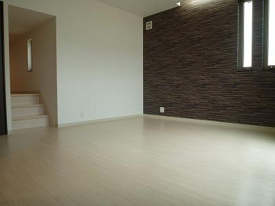 コーポエムプラス