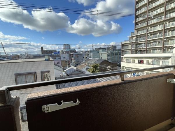 レジデンシアタネリ