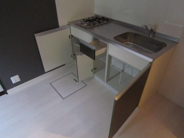 アバンサール安立