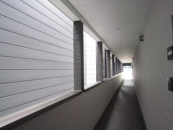 アバンサール安立