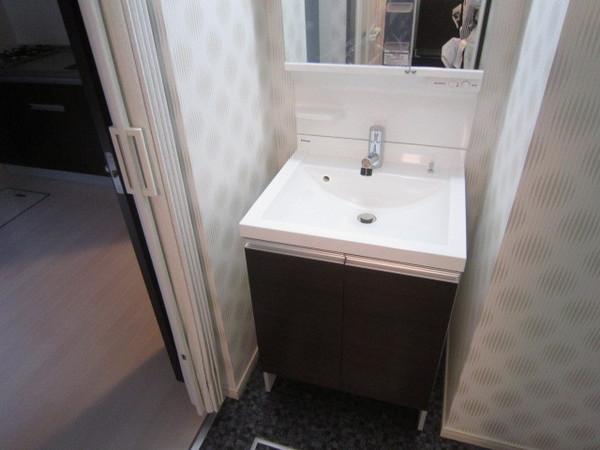 アバンサール安立