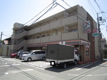 帝塚山グリーンハイツB棟(セブンイレブン)