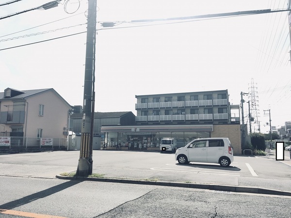 ラフィーネ北島(セブンイレブン)