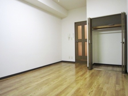 ラフィーネ北島