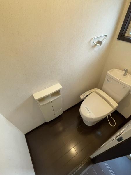 大阪市西成区南津守4丁目1番貸家