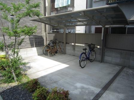 カルシャンコート