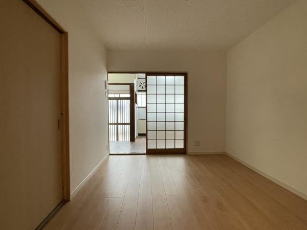 御崎5丁目テラスハウス　2