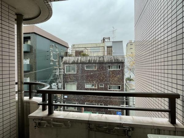 日宝ライフ岸里
