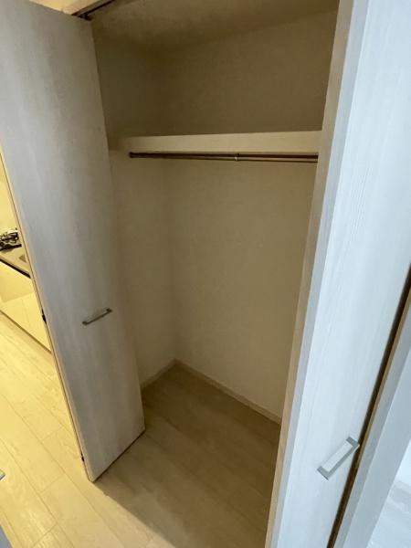 クレアグレイス岸里