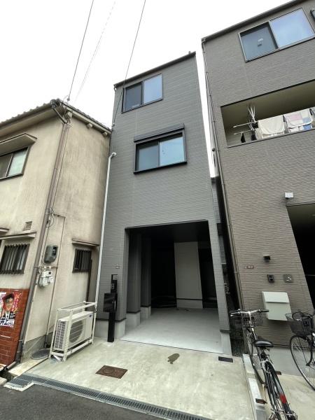 大阪市住吉区万代六丁目築浅戸建