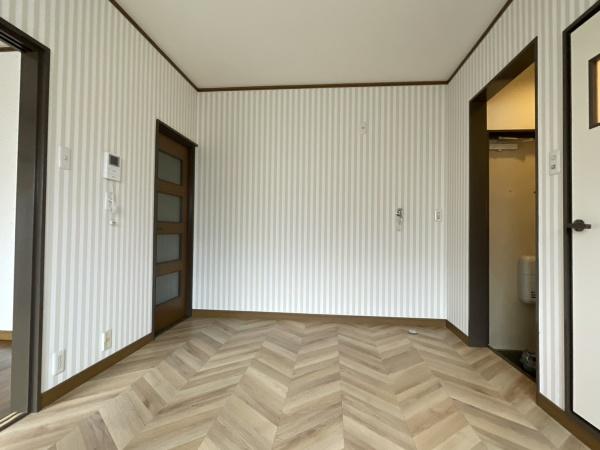 メゾン御崎七番館