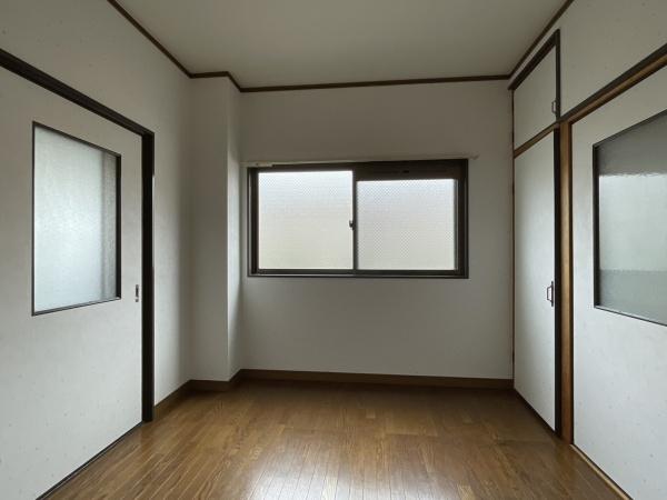 メゾン御崎七番館