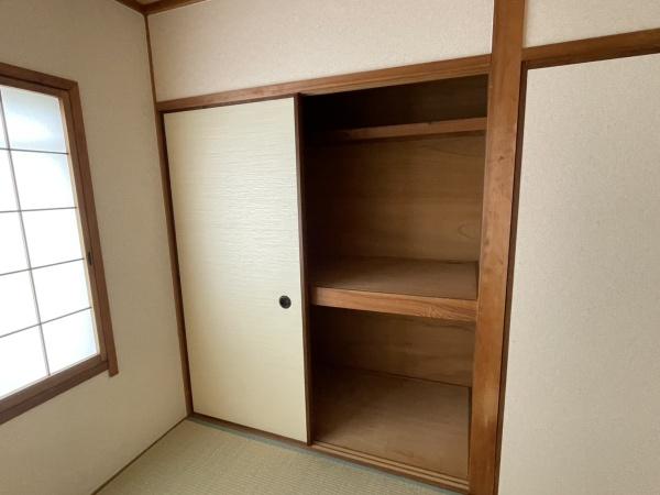 ファミール御崎