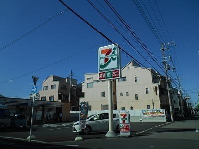 カーサ御崎(セブンイレブン)