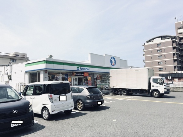 コーラルリーフ住吉(ファミリーマート)