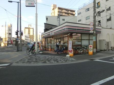 インペリアル玉出(セブンイレブン)