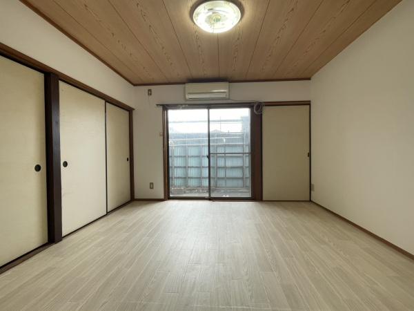 千本中1丁目テラスハウス