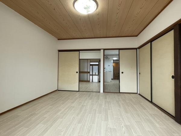 千本中1丁目テラスハウス