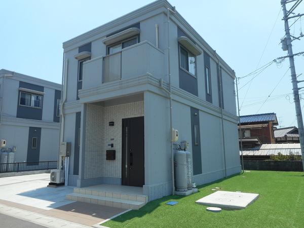 RKHOUSE(岩国市牛野谷町2丁目)