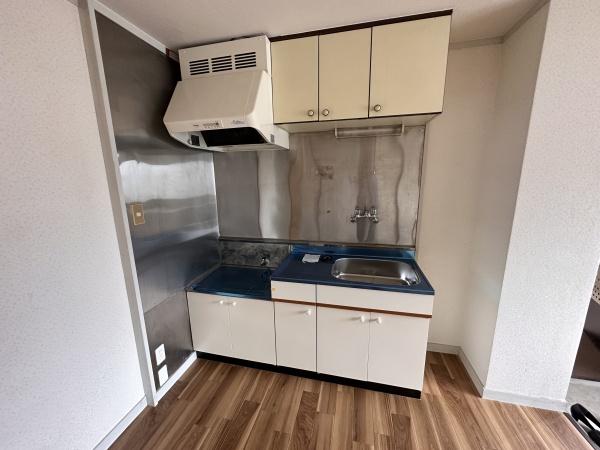 フロンティア麻里布　202
