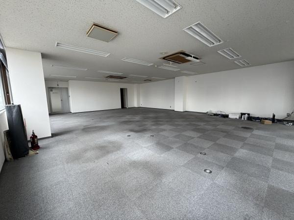 岩国YSビル　４階