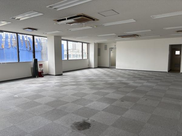 岩国YSビル　４階