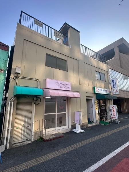 有馬ビル　１階