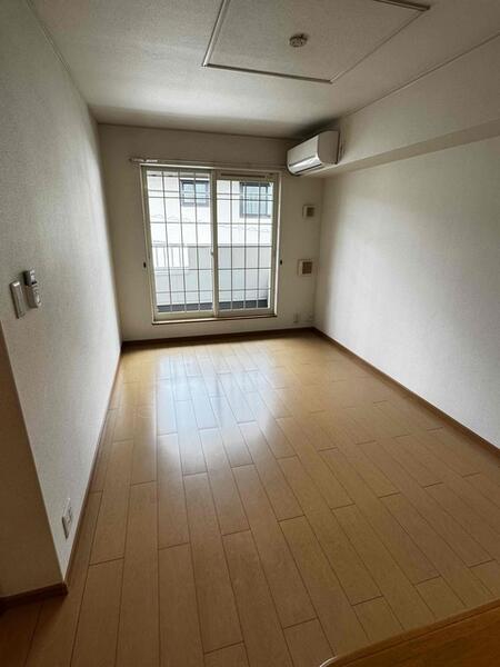 岩国市牛野谷町１丁目のアパート