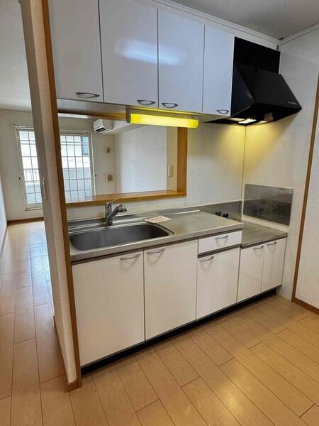 岩国市牛野谷町１丁目のアパート