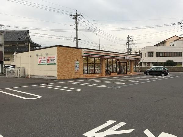 アーバンビル2階左(セブンイレブン岩国駅前中央通り店)