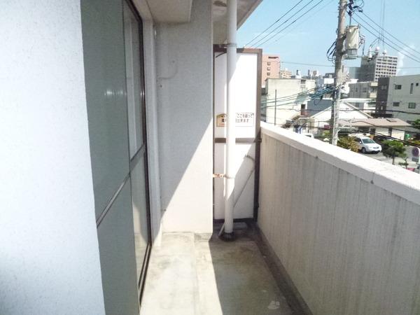 ハイツ77（岩国市麻里布町4丁目）