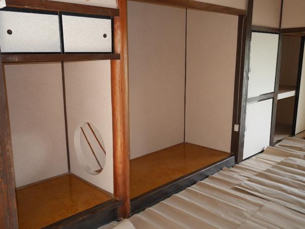 保田貸家