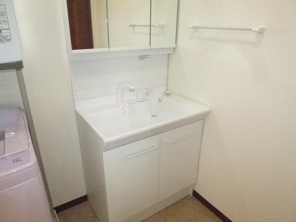 RKHOUSE（岩国市牛野谷町2丁目）