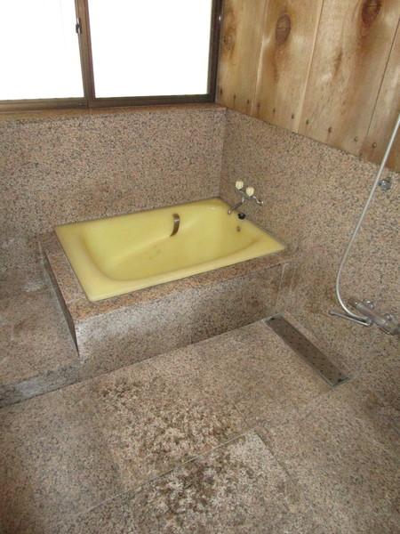 YUPAHOUSE