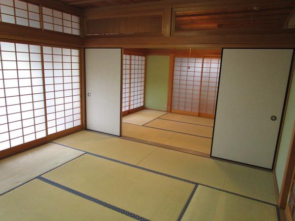 YUPAHOUSE