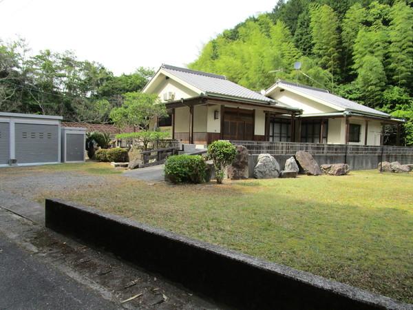 YUPAHOUSE