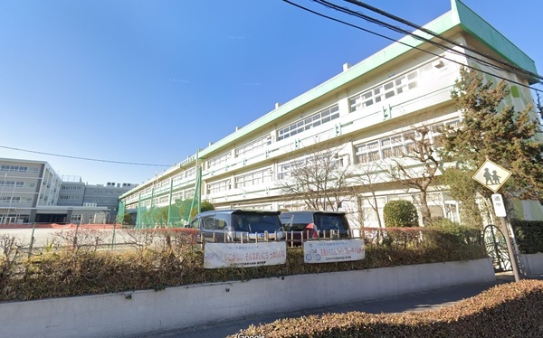 エソール戸田22(戸田市立戸田東小学校)