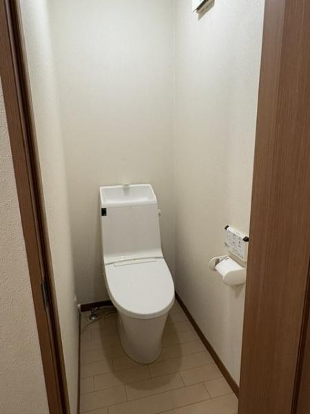 川口市安行領根岸貸家
