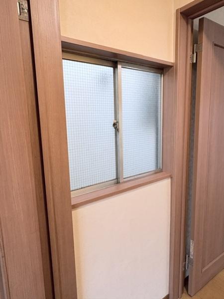 川口市安行領根岸貸家